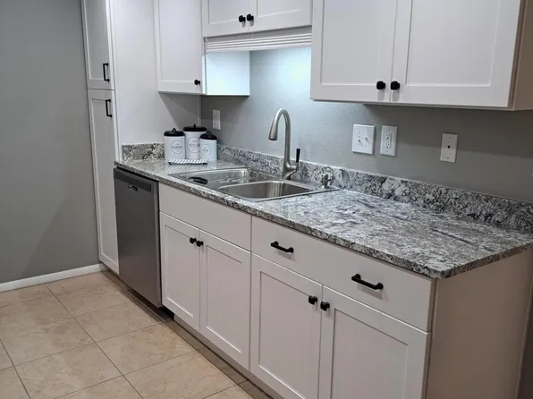 13264 W COUNTRYSIDE Drive W #13264 w, Sun City West, AZ 85375