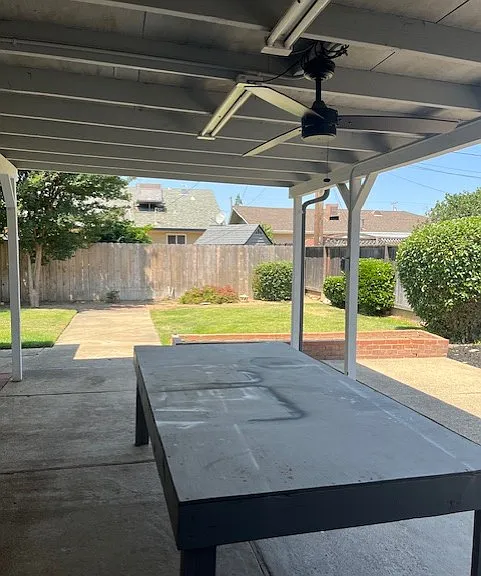 817 S California St — Photo 15