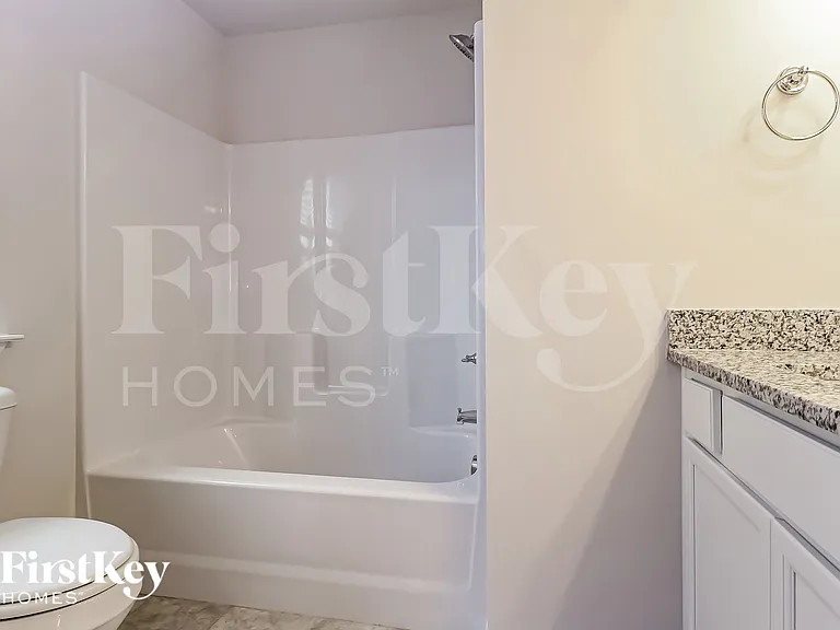 602 Goldburn Way — Photo 14
