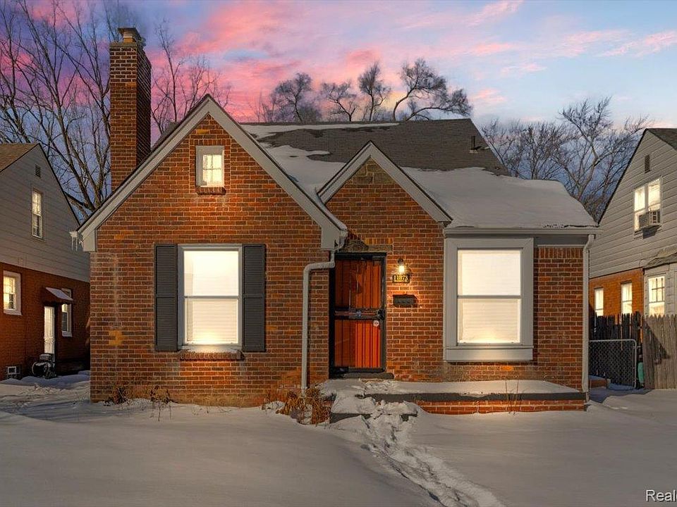 1st image of 11873 Roxbury St