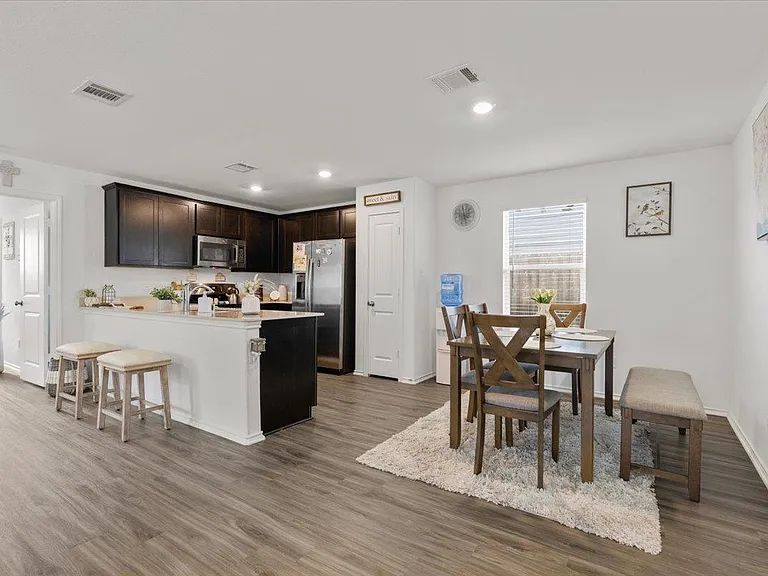 1220 Smallmouth Rd — Photo 11