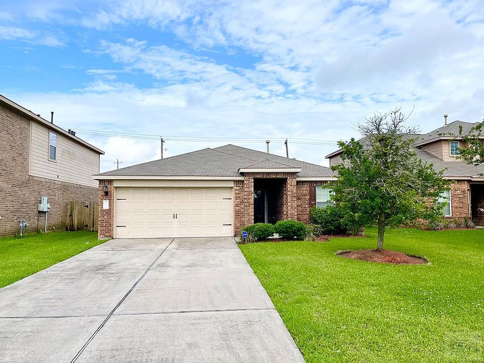 1st image of 862 Driftwood Ln