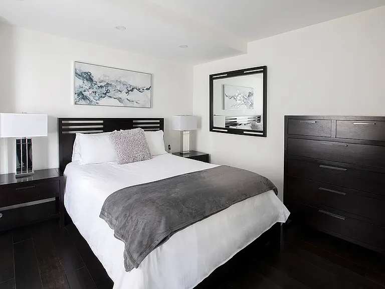 150 W 51st St #151516 — Photo 10
