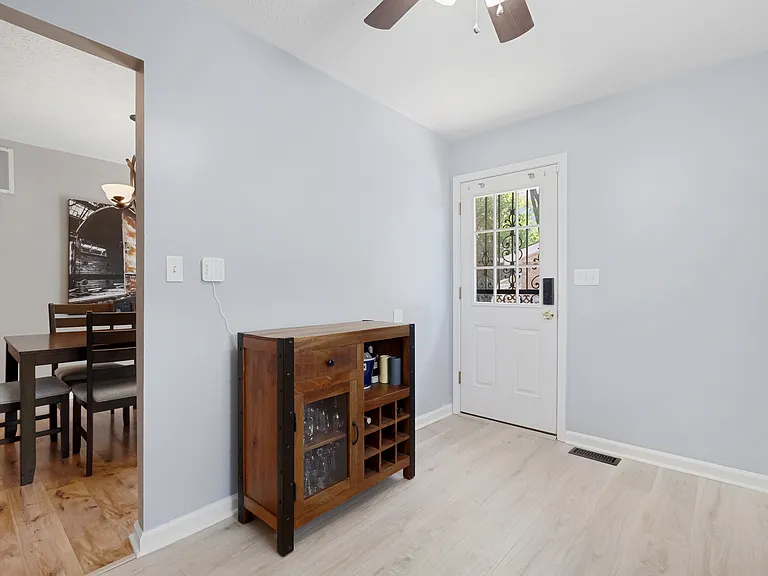 2815 Dandor Rd — Photo 14