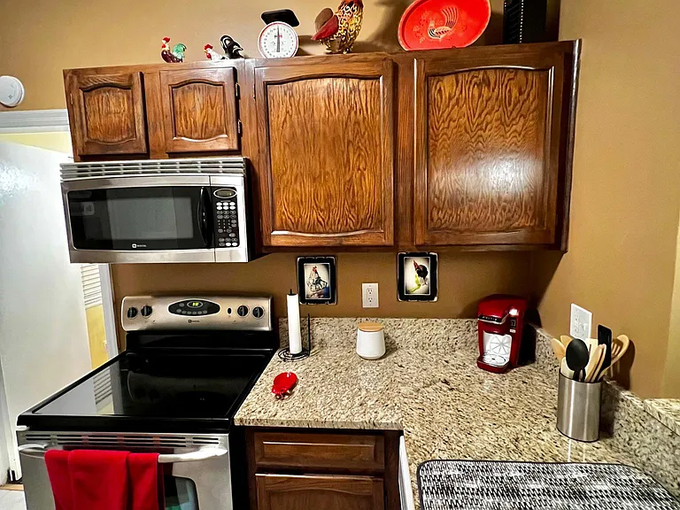 430 Lindbergh Dr NE — Photo 28