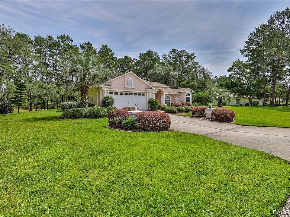 9448 Tooke Shore Dr, Weeki Wachee, FL 34613 Zillow