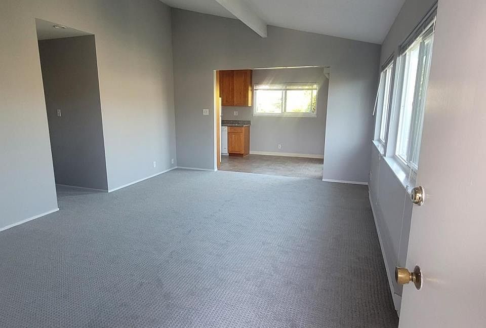 1st image of 1124 Laguna Ave APT 4