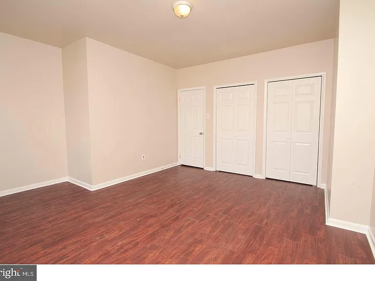 1734 W Diamond St #2 — Photo 14