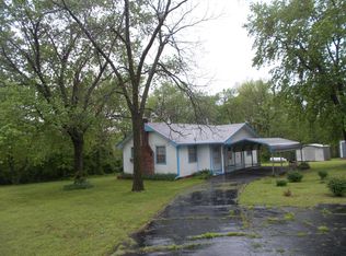 64650 E 160th Rd, Wyandotte, OK 74370