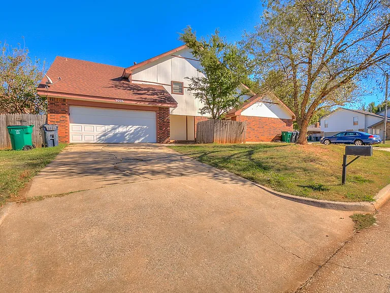 9006 N Rockwell Dr — Photo 7