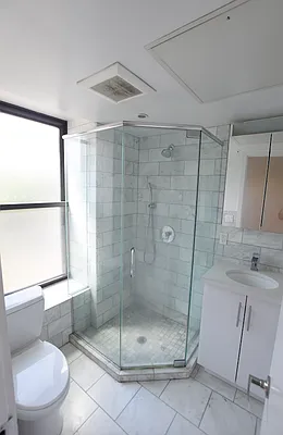 Rented by REAL New York | media 7