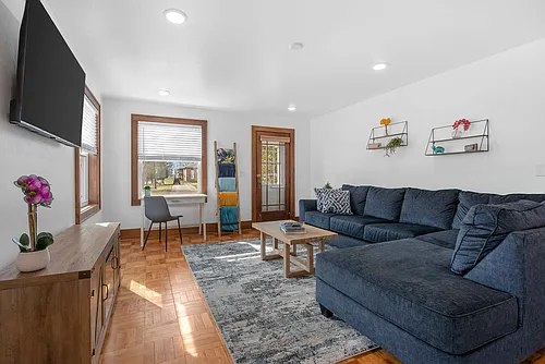 100 Turner Ave #2-ID1531280P Photo 1