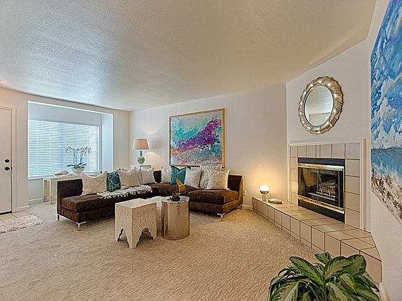5th image of 1758 Garza Ln