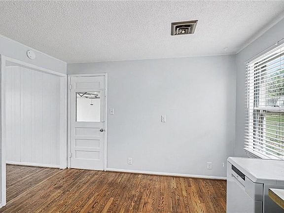 4th image of 7725 Conser St