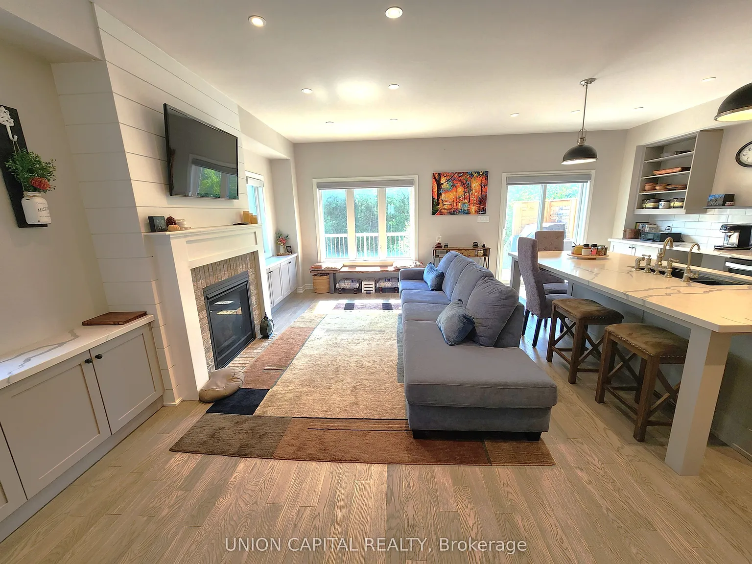 3 bed, $3,850 — Photo 3