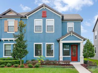 5816 Village Center Dr, Lithia, FL 33547