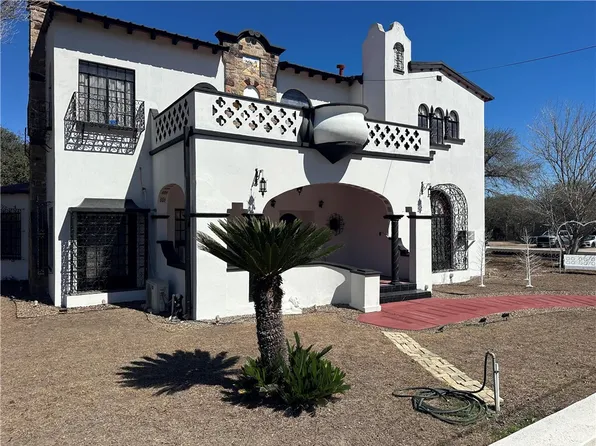 400 W Saint Charles Ave, San Diego, TX 78384