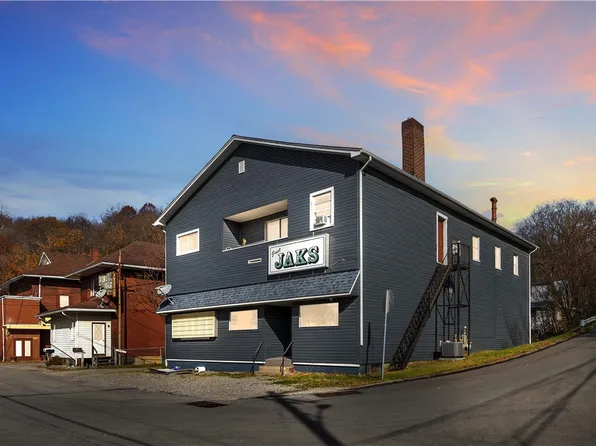 199 Broadway Ave, New Kensington, PA 15068