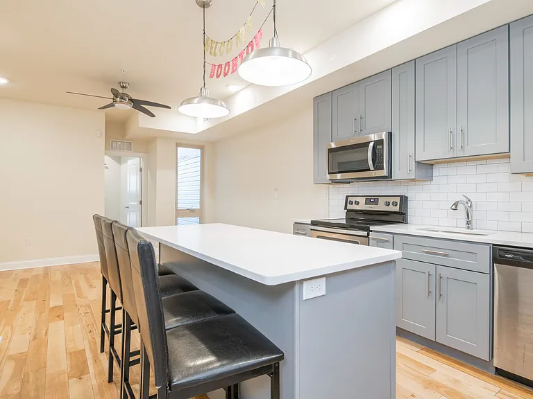 1825 N Bouvier St #B — Photo 38