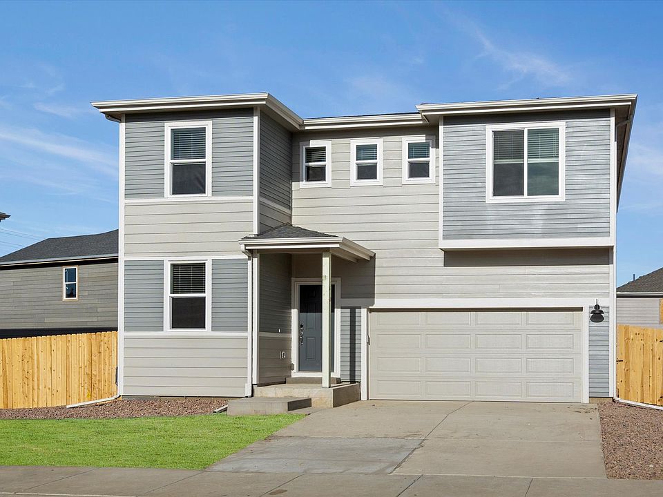 The Twin Peaks floorplan exterior image taken at a Meritage Homes community in Colorado Springs