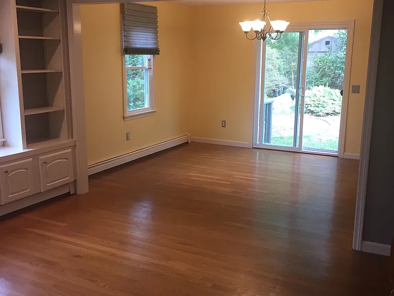 12 Green End Ave — Photo 7