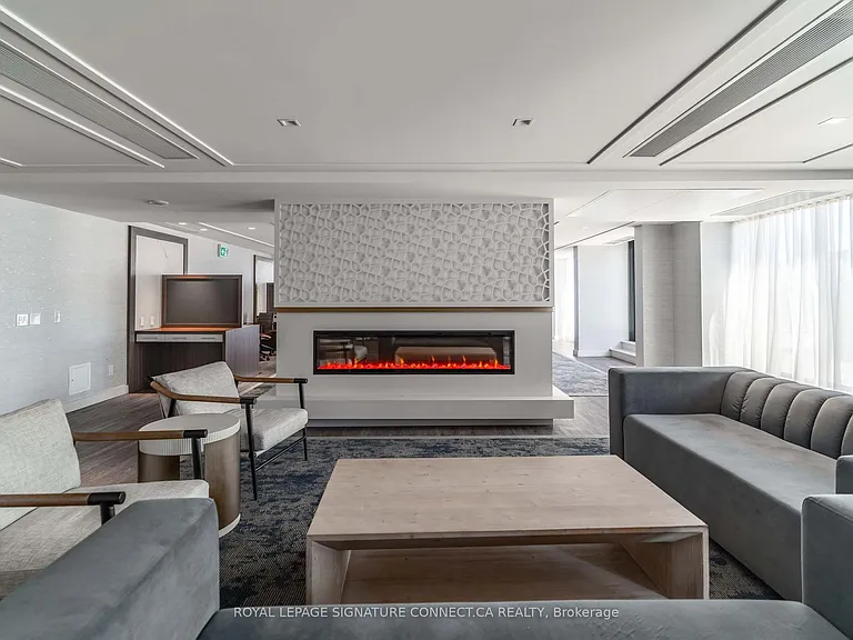 543 Richmond St W #445 — Photo 35