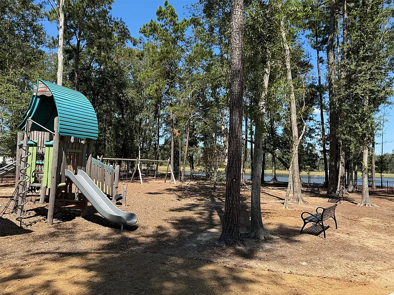 8278 Boundary Waters Dr — Photo 34