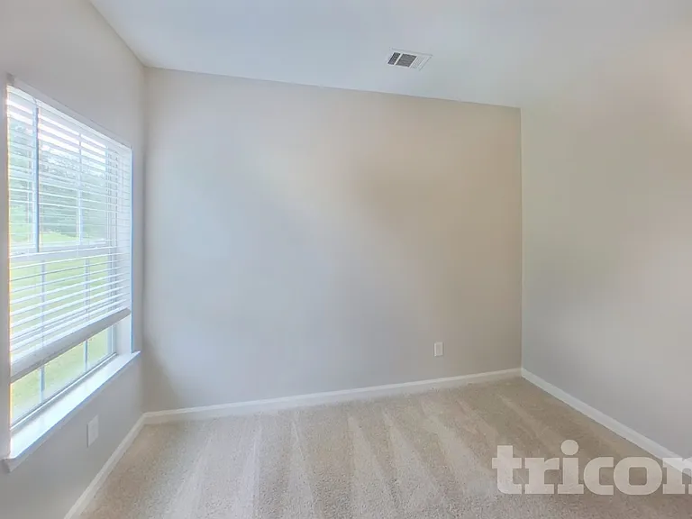 15 Silver Willow Walk — Photo 13