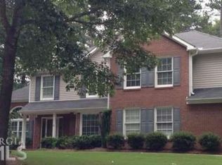 305 Kensington Dr, Peachtree City, GA