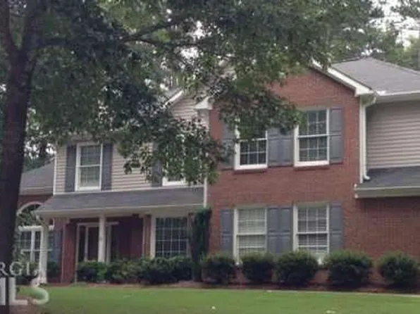 305 Kensington Dr, Peachtree City, GA 30269