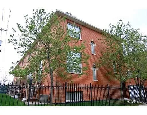 6201 S Knox Ave Unit D photo 1