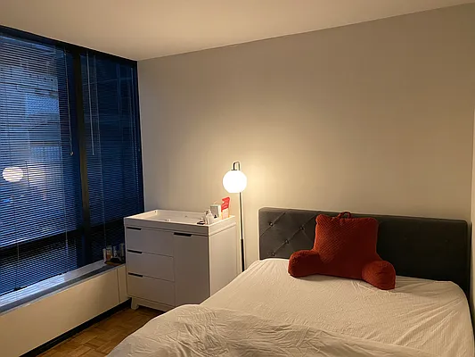 Rented by Solow Realty | media 21