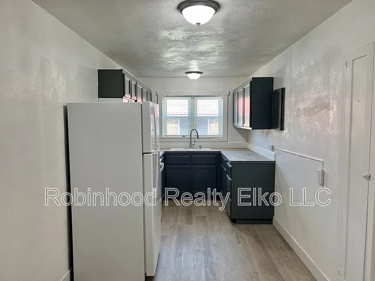 641 Cedar St — Photo 8