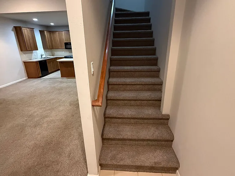 6446 N Descartes Dr — Photo 6