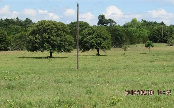 3rd image of 987 County Road 165
