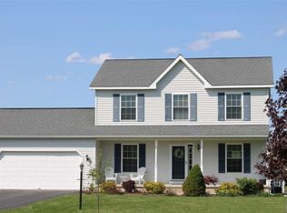 5 Eagle Ln, Mechanicville, NY 12118