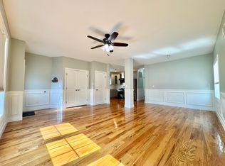 323 Bartlett Ave #1, Staten Island, NY 10312