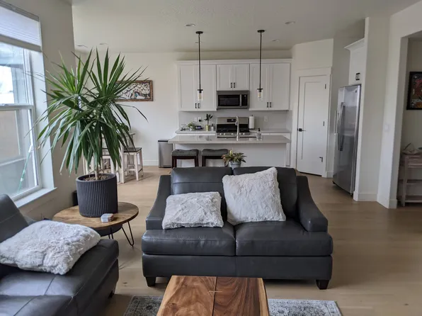 3360 S Amara Pl, Millcreek, UT 84106