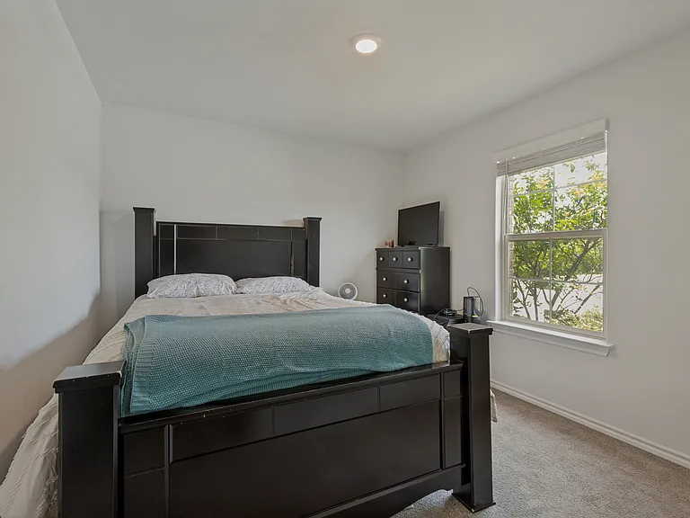 9509 Doverglen Dr — Photo 11