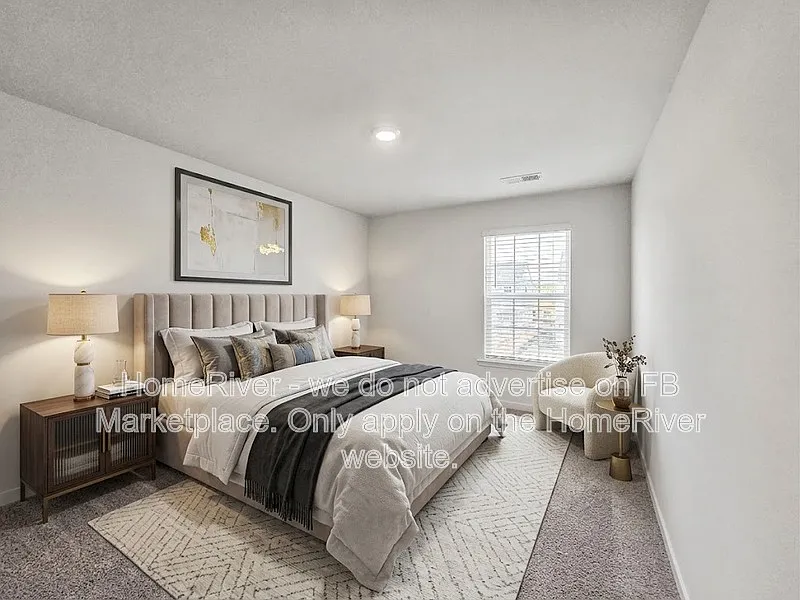 4 bed, 2.5 bath, 2174 sqft, $2,355 — Photo 4