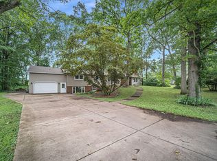 170 Burr Oak Dr, Spring Arbor, MI 49283