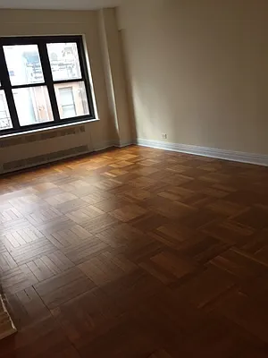 Rented by Real Estate Investors Group LLC | media 8