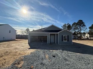 35 Utah Ct, Spring Lake, NC 28390