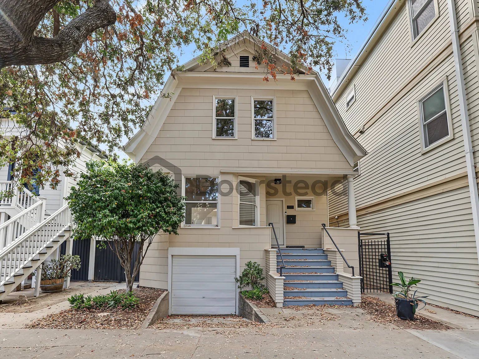 3 bed, 2.0 bath, 2095 sqft, $4,250 — Photo 1