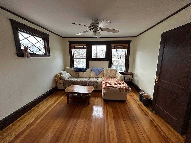 11 Sabina Way — Photo 10