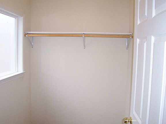 Walk in closet