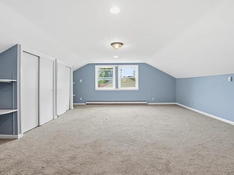 112 E Ackerman Ave #B — Photo 12