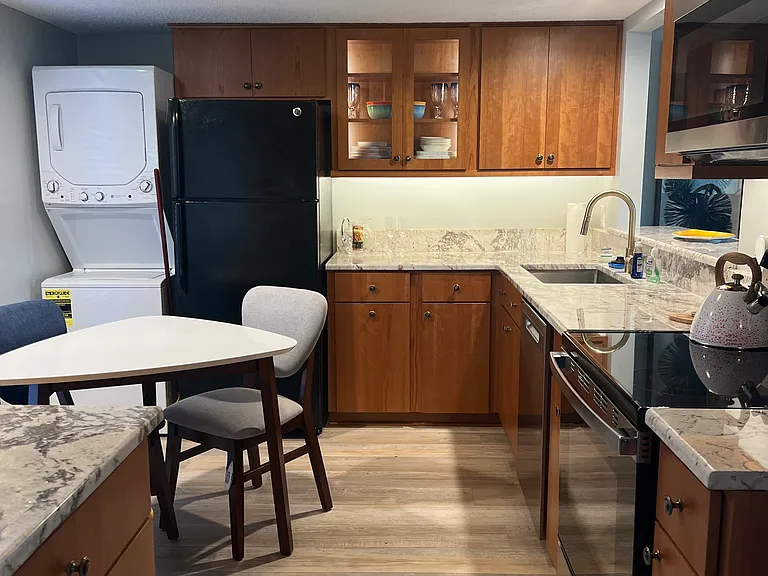 133 Bermuda Ct — Photo 31