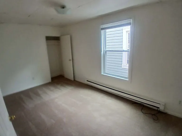 1315 Virginia Ave — Photo 6