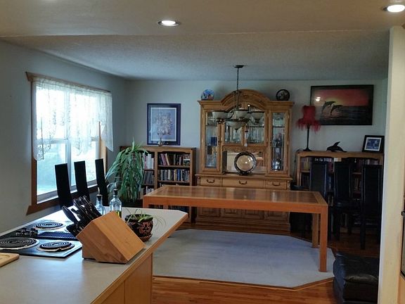 5th image of 24225 SE 464th St
